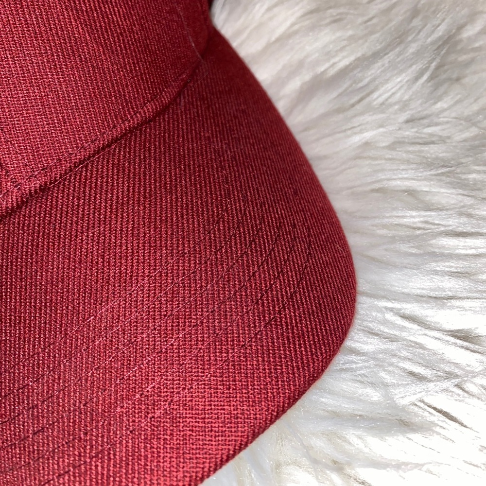 Maroon baseball cap - Picture 5 of 6